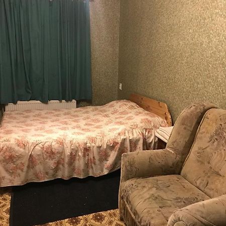 2К Апартаменты Возле Жд Вокзала И Академии 096-55-48-111 คเมลไนป์สกาเย ภายนอก รูปภาพ